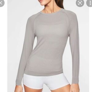 ATHELTA | trophy mesh long sleeve